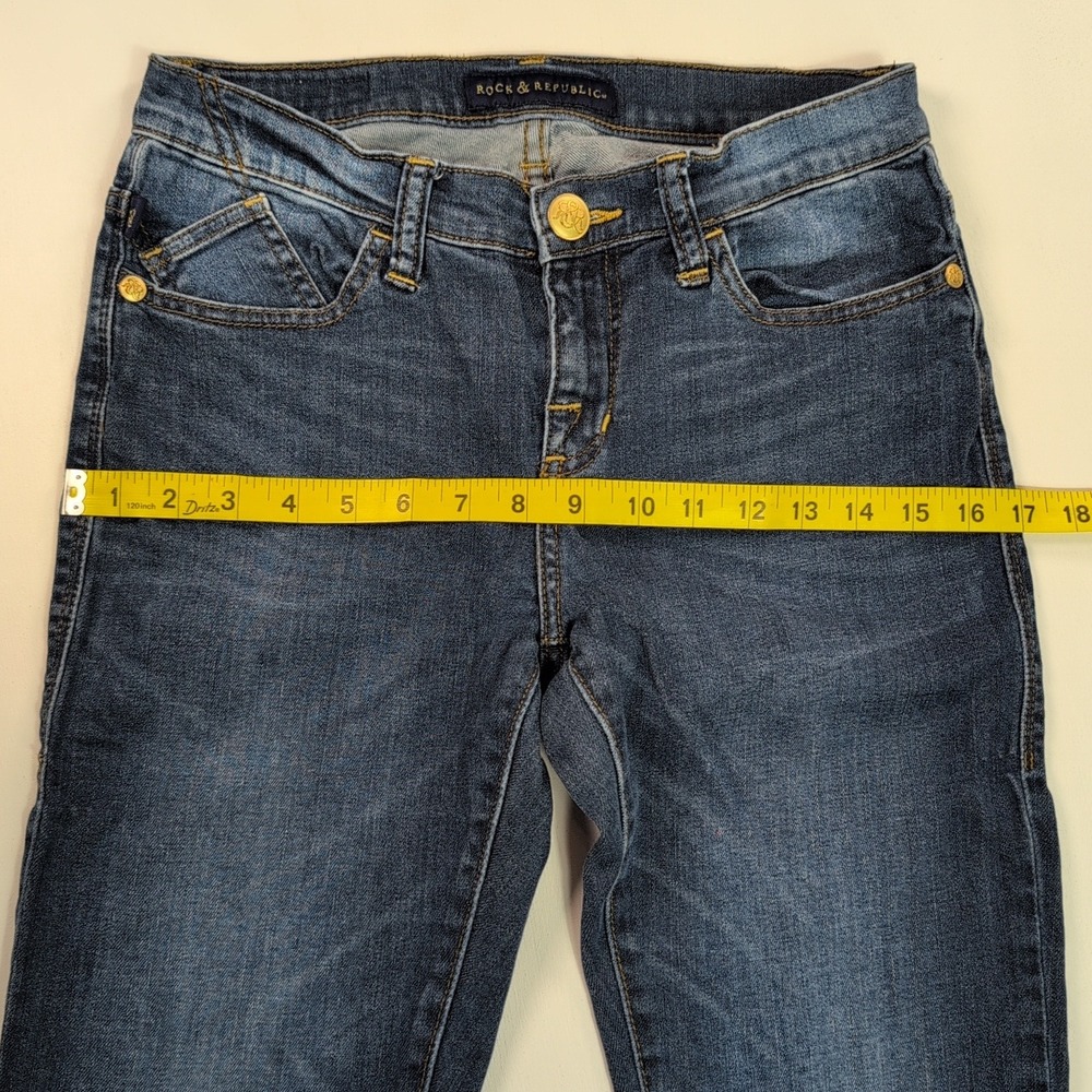 Rock & Republic Berlin Dark Wash Straight Leg Jeans Gold Logo Pockets Size 6 - Picture 6 of 13
